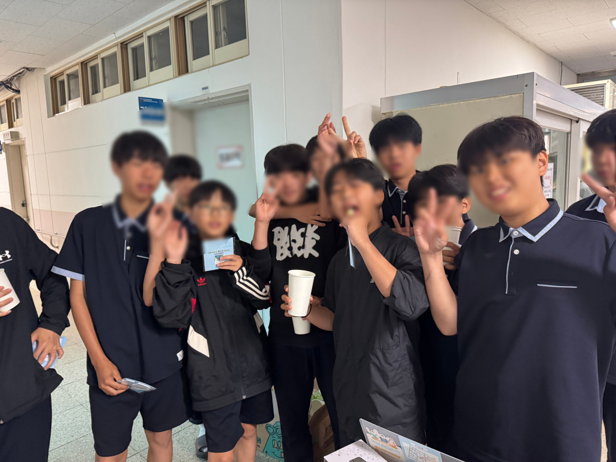 100d9319c88fea7c66f1fd2ed152cc52_1779265919_6966.jpg
